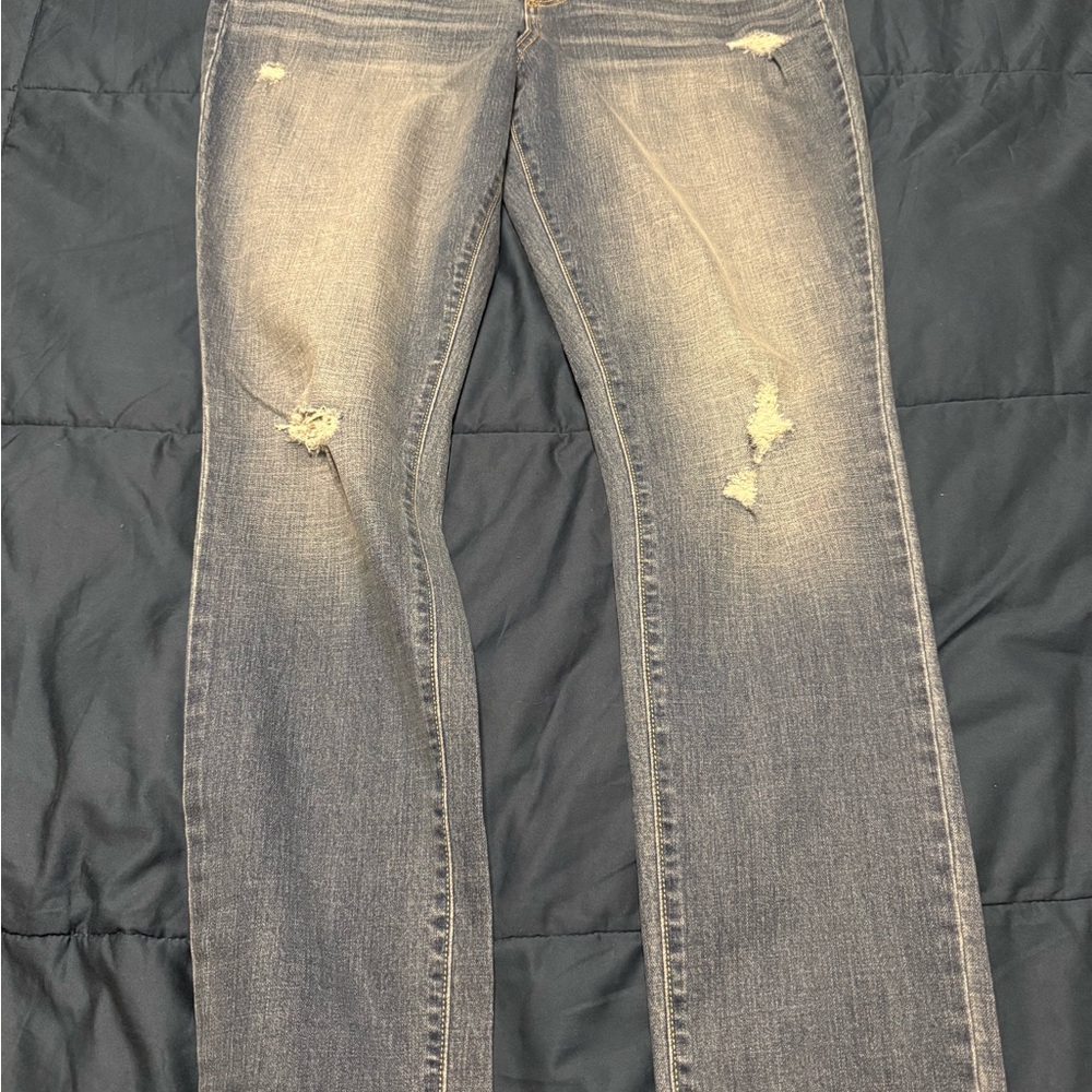 Old Navy Distressed Straight Leg Skinny Jeans